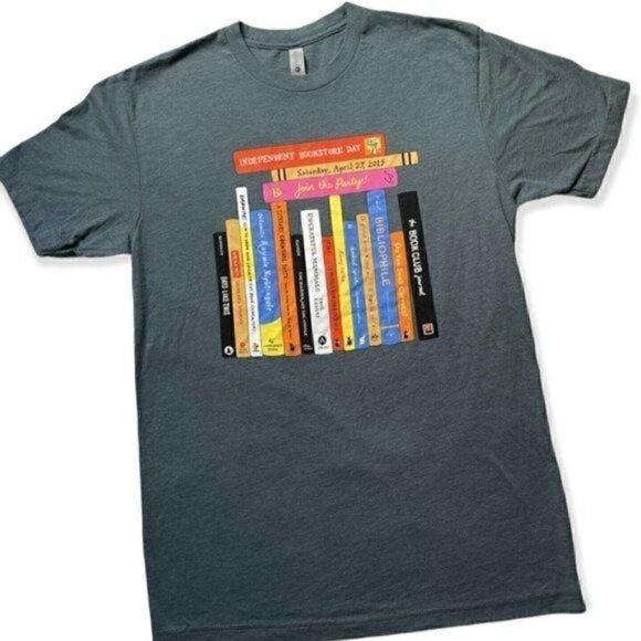 NWOT Independent Bookstore Day 2019 Short Sleeve T Shirt Adult Size S Gray/Green - Picture 1 of 5